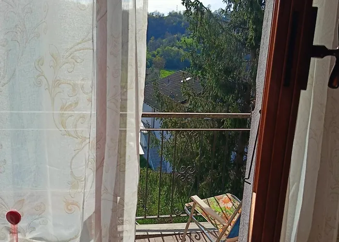 Grazioso Bilocale Lägenhet Giusvalla